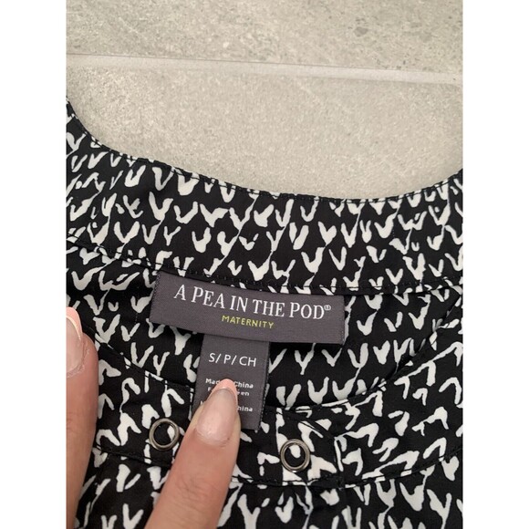 Pea In A Pod Tunic Satin Patterned Blouse Size S - Picture 3 of 5